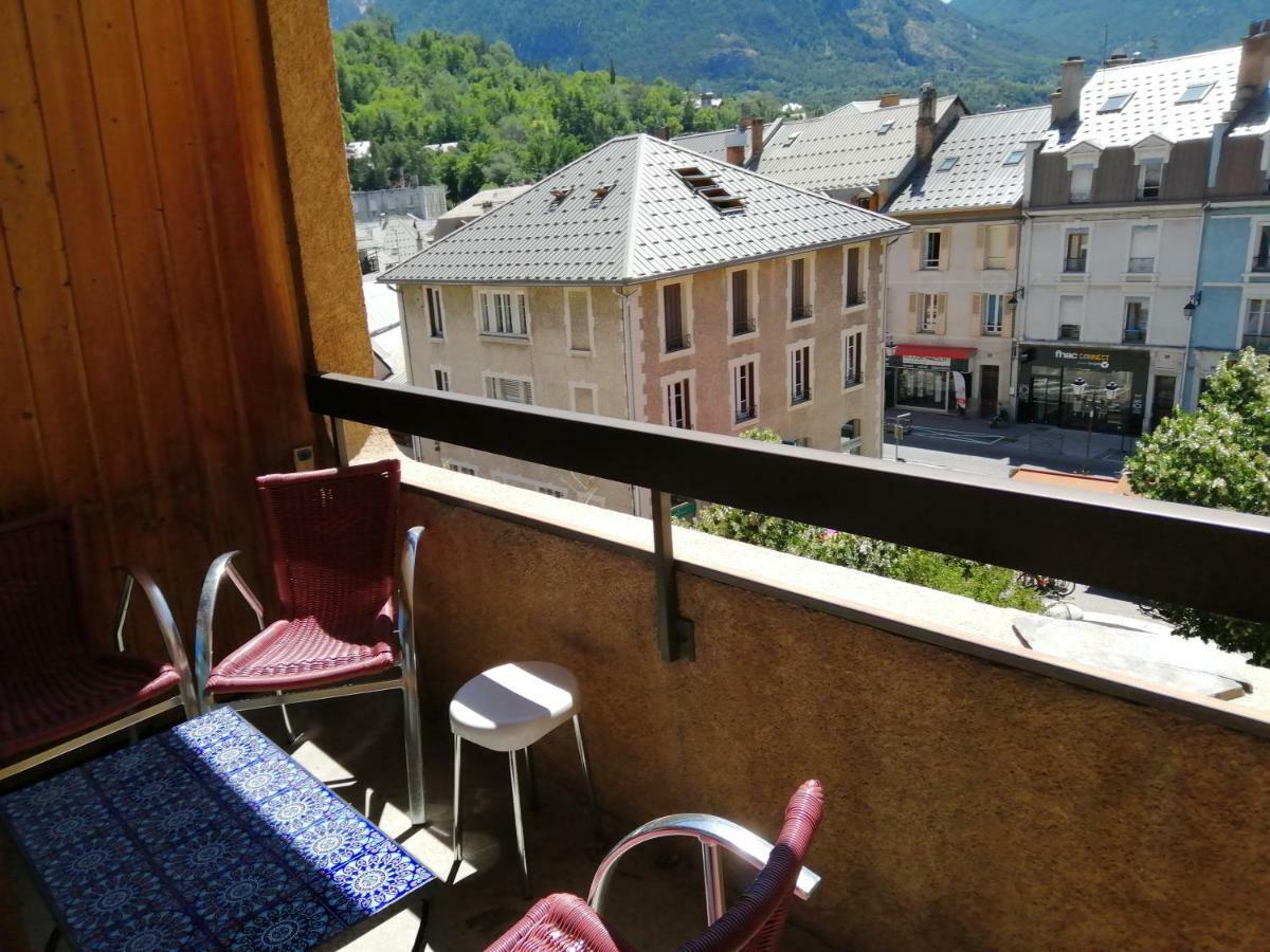 Appartement 4 Personnes A 500M Des Telecabines Briançon Zewnętrze zdjęcie